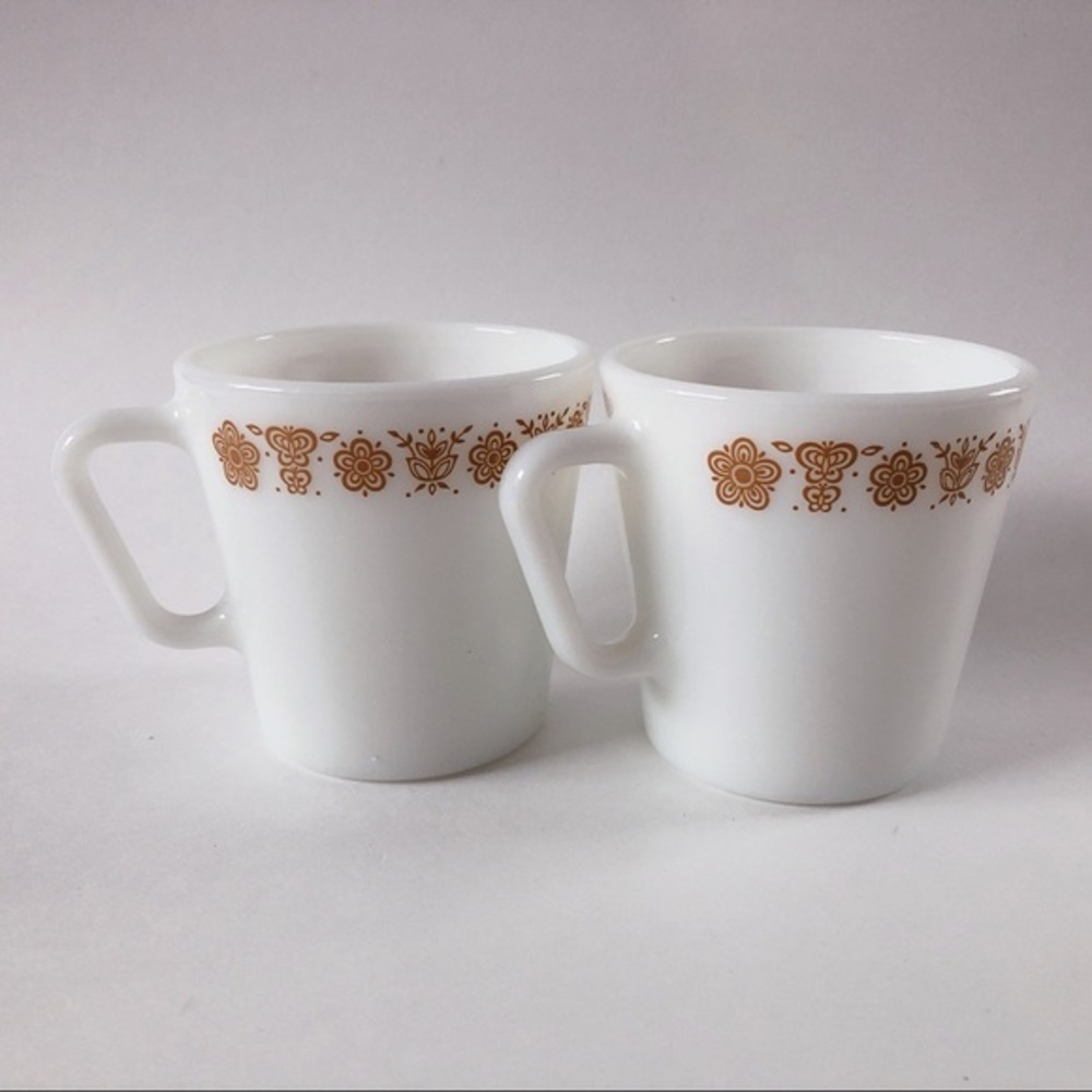 Pyrex Mugs Butterfly Gold set of 2 1972-1978 Vintage mugs